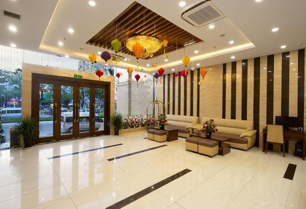Posezení v ubytování Mitisa Hotel Da Nang - Near Dragon Bridge