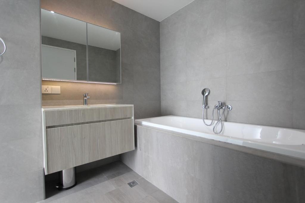 Koupelna v ubytování 85 SOHO Premium Residences
