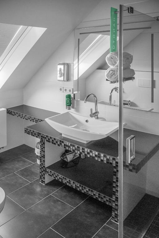 Haus Hotel & Pension Villa Laluna - 6