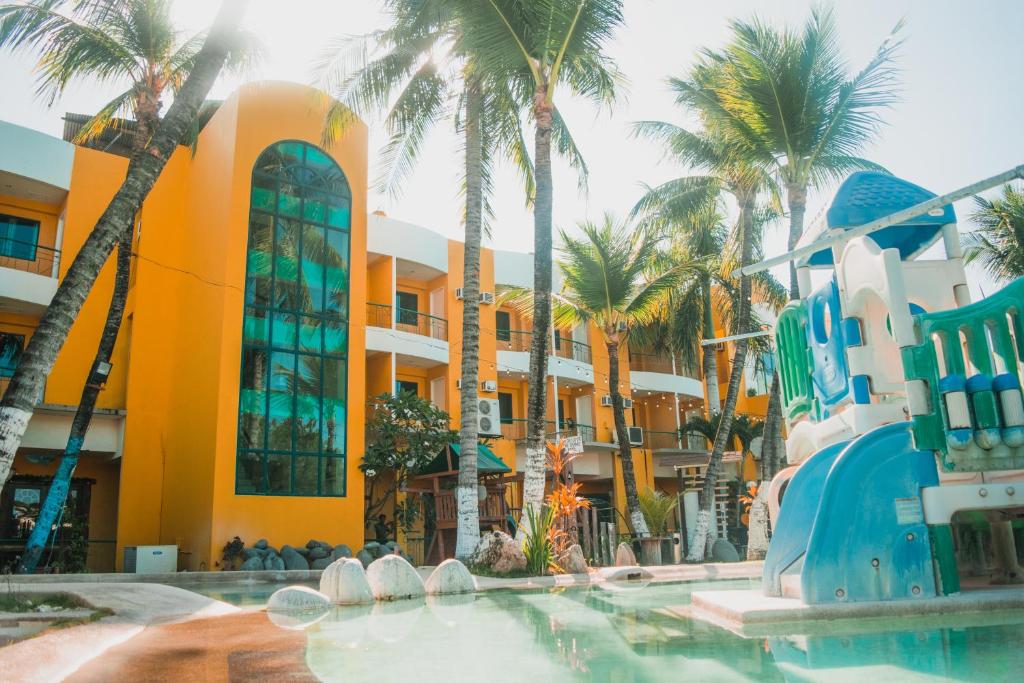 Country Village Hotel