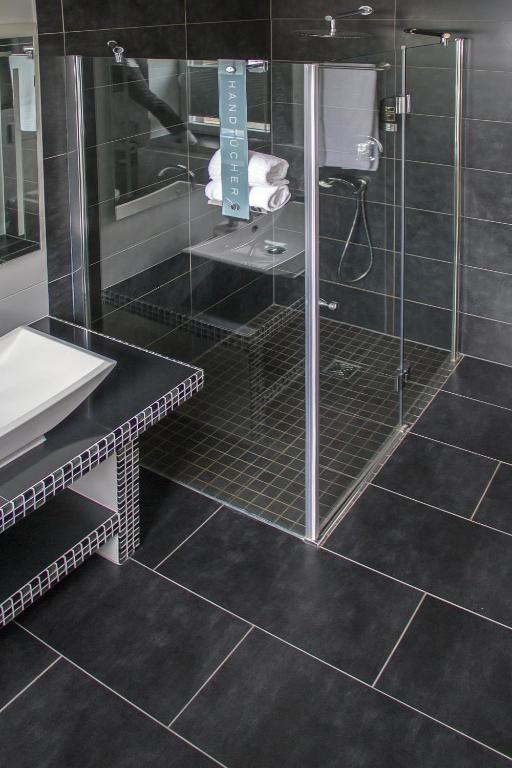 Haus Hotel & Pension Villa Laluna - 4