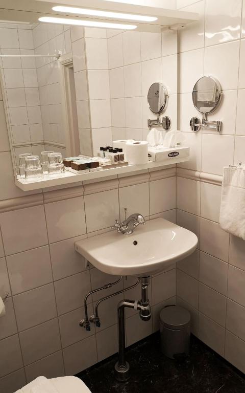 Koupelna v ubytování Korstäppans Herrgård