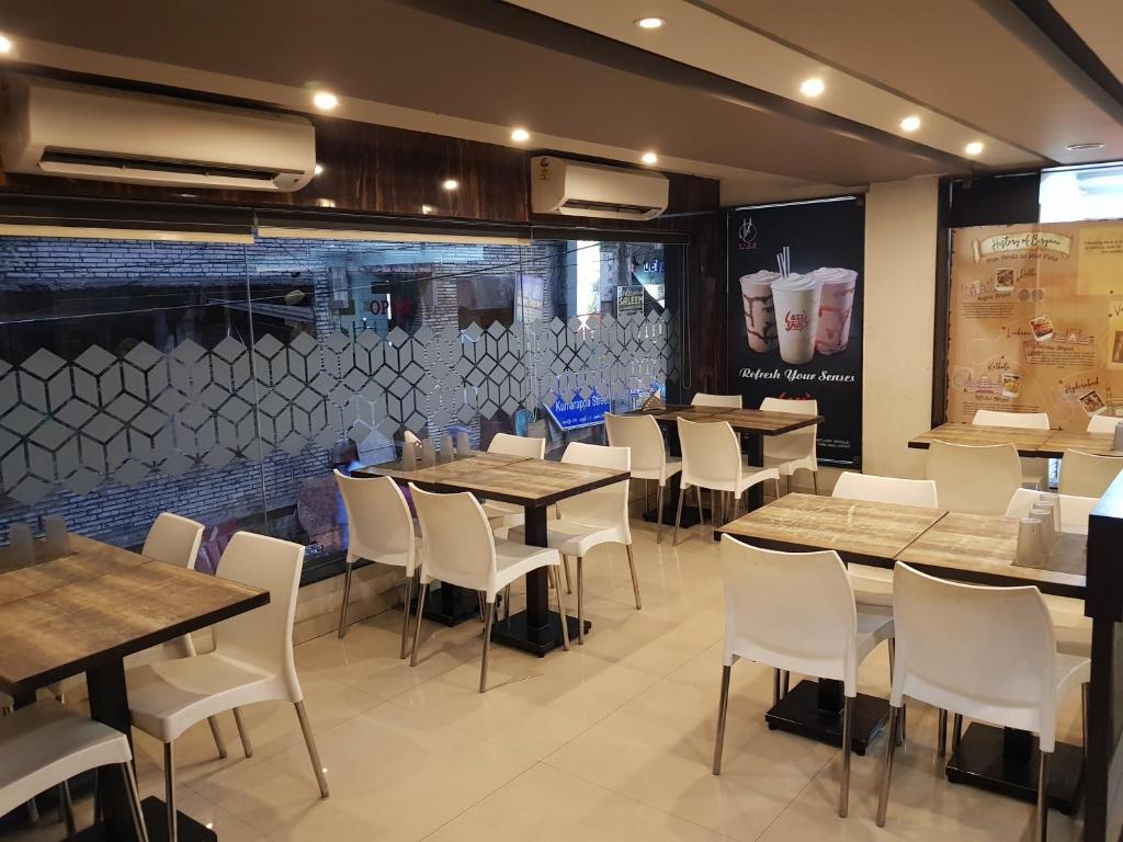 Restaurace v ubytování Liza Regency