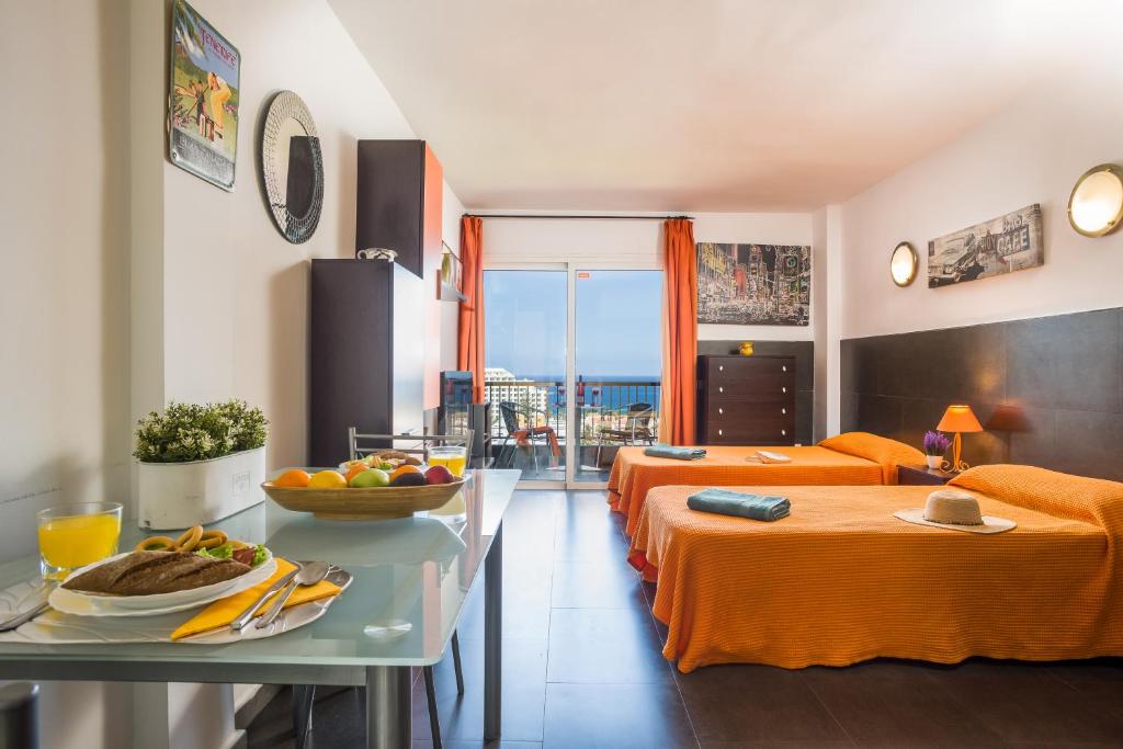 926 Fabulous View of LasAmericas, Seafront Studio!, Playa de ...