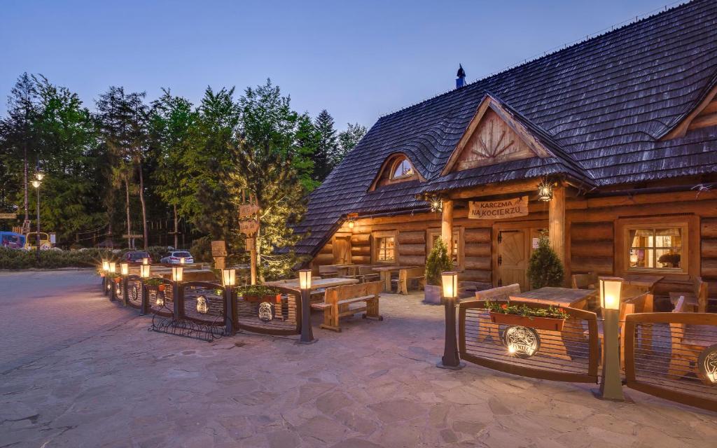 Budynek, w którym mieści się hotel