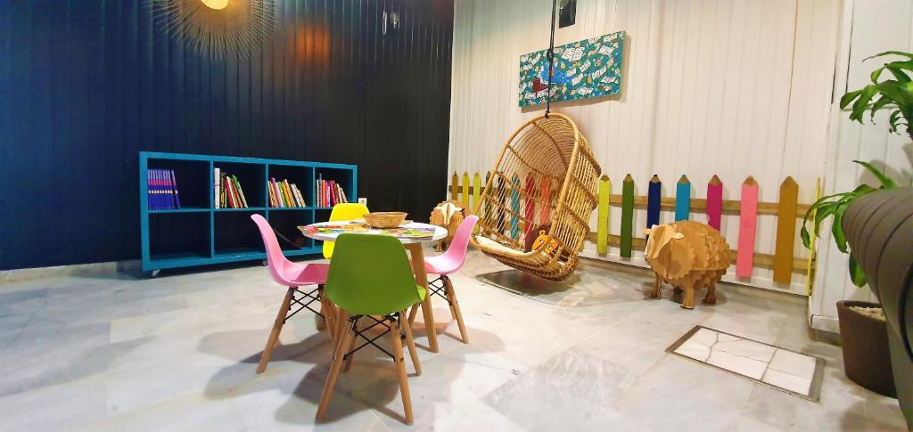 Casual de las Letras Sevilla - Resim 16