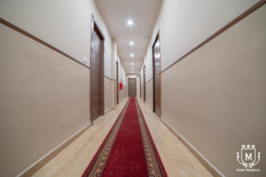 Fotografie z fotogalerie ubytování Hotel Moderno v destinaci Lecco