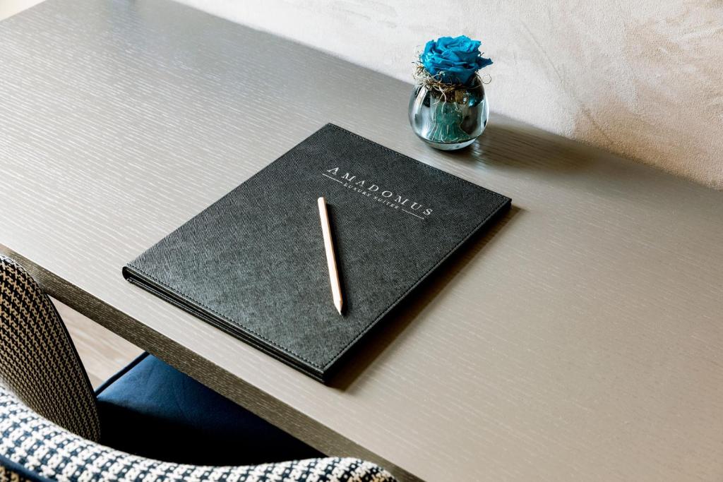 Amadomus Luxury Suites - 6