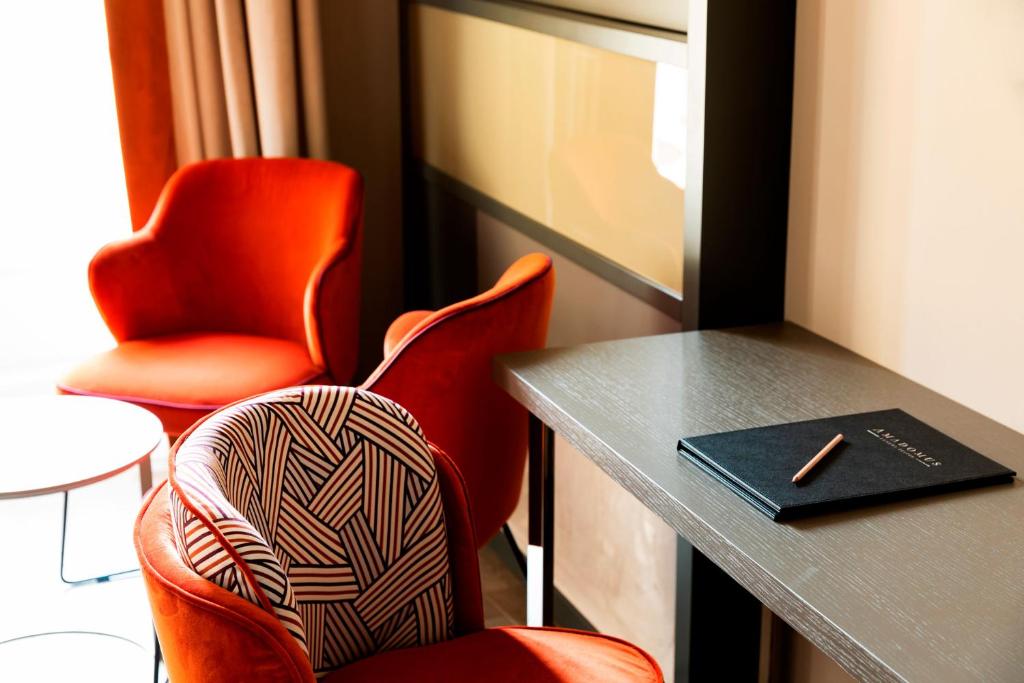 Amadomus Luxury Suites - 17