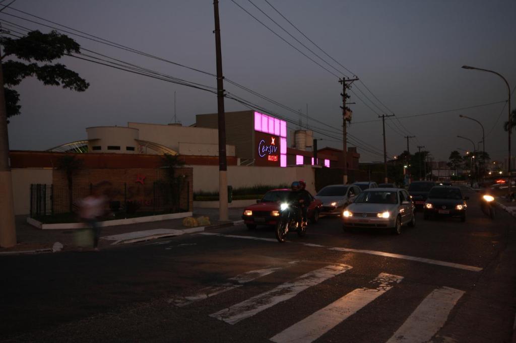  Censiv Motel (Somente Adultos)