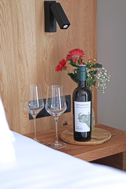 Joogid majutusasutuses Mahorko Wein Wellness Wasserbüffel
