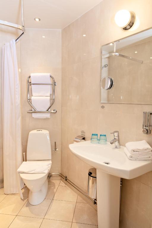 Koupelna v ubytování Center Hotel - Sure Hotel by Best Western