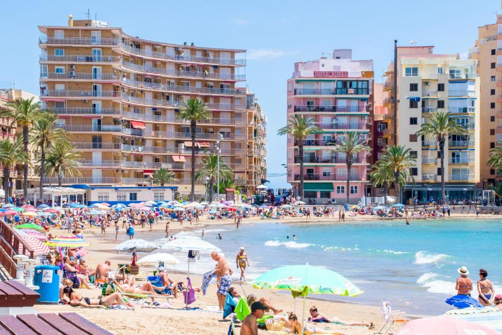 Hostal 7A, Torrevieja – Bijgewerkte prijzen 2023