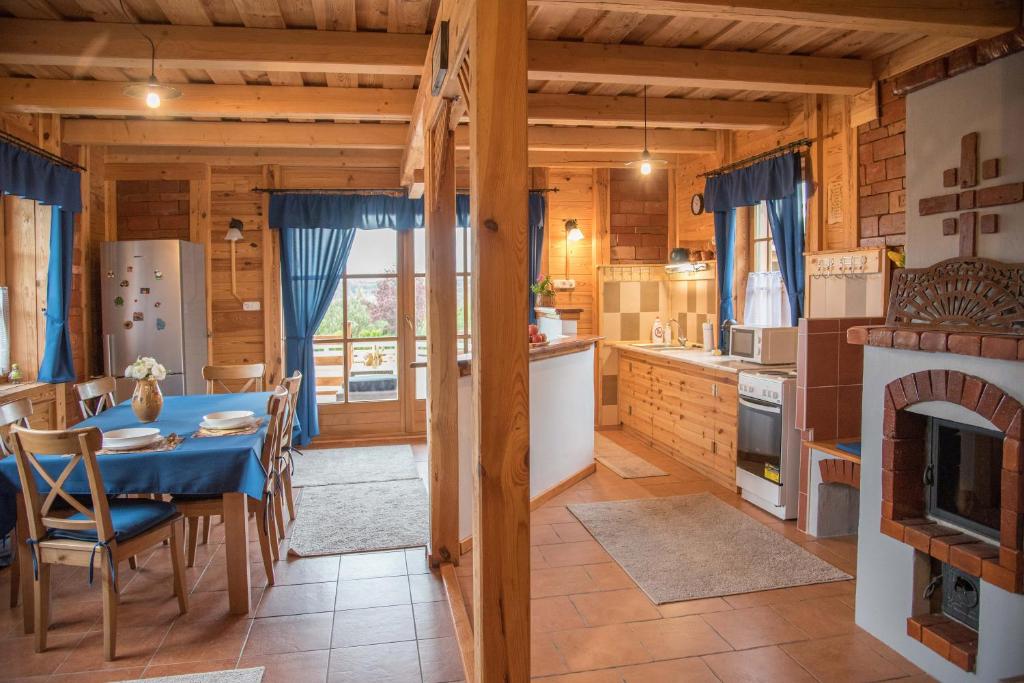Fotografie z fotogalerie ubytování Pine Cottage v destinaci Cserszegtomaj