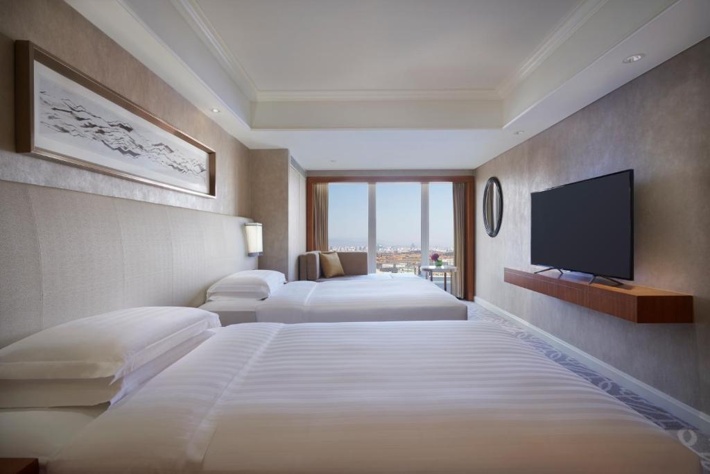 Grand Hyatt Beijing - Club Twin Suite
