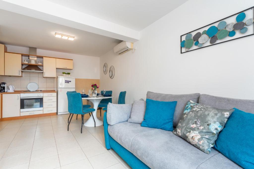 Kuchyňa alebo kuchynka v ubytovaní Apartments Stipisic