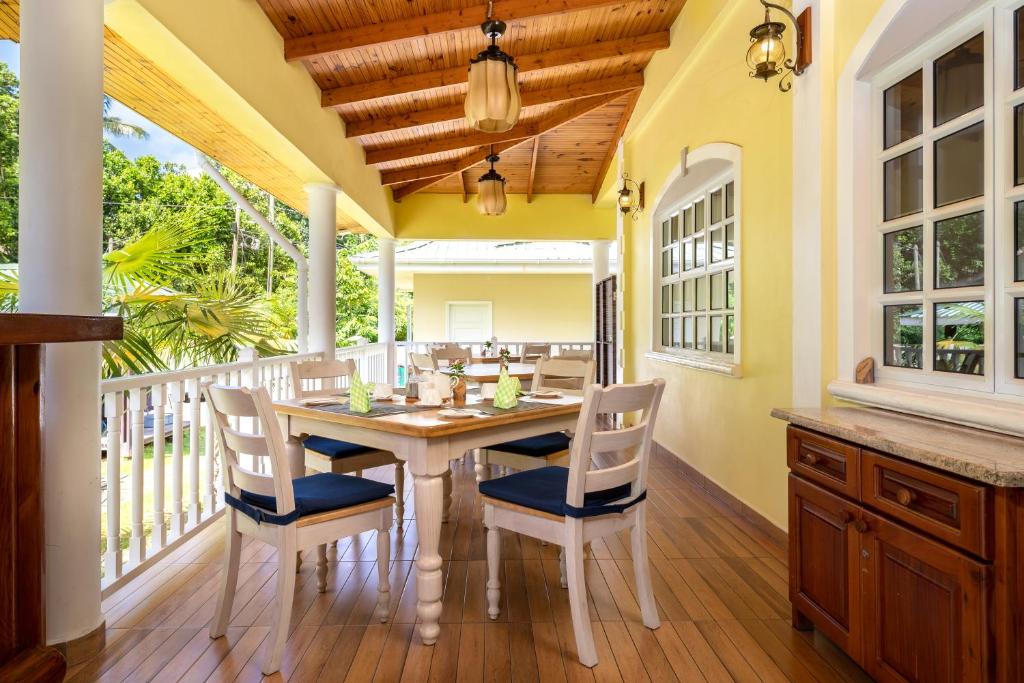 Fotografie z fotogalerie ubytování Captain's Villa v destinaci Takamaka