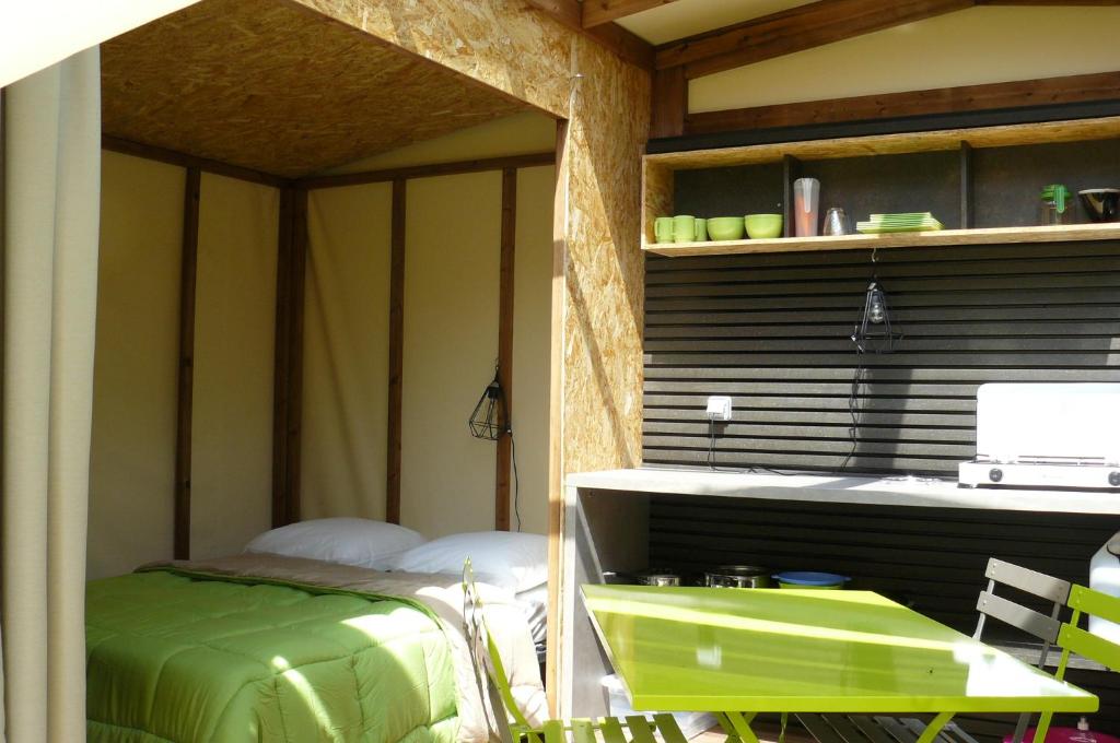 Fotografie z fotogalerie ubytování Camping Le Rey v destinaci Louvie Juzon