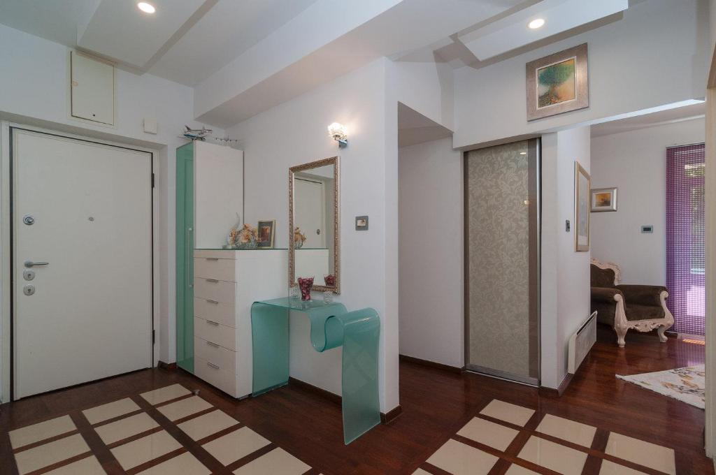 Luxury Rooms 7heaven Suite Apartment