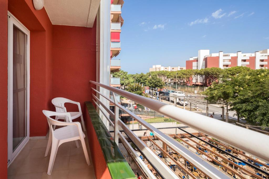 htop Summer Sun #htopEnjoy - Sala Familiar (3 Adultos + 1 Niño)