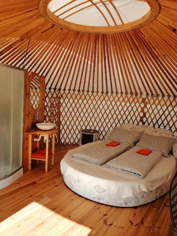 Posezení v ubytování Jurta Hotel Balatongyörök