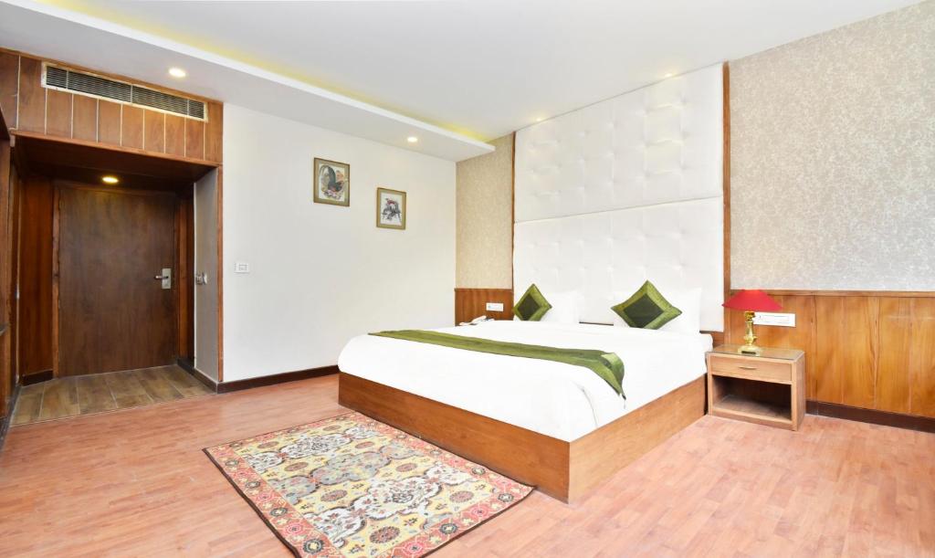 Hotel Snowcrests Manor - Family Suite 3 Bed