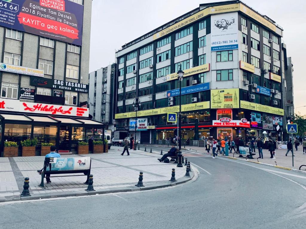 رزرو هتل، هتل گوموس پالاس