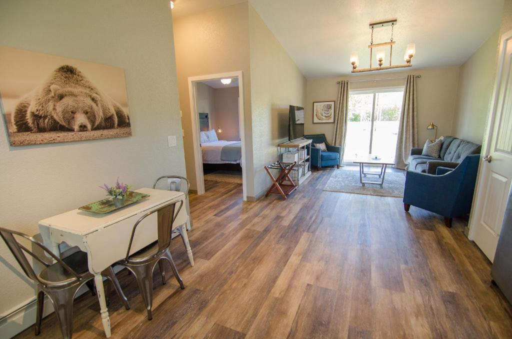 Colony Suites - Suite Lit Queen-Size De Luxe