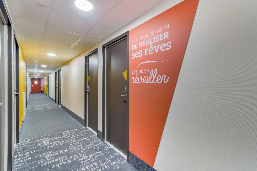 B&B HOTEL Marseille La Valentine - Resim 14