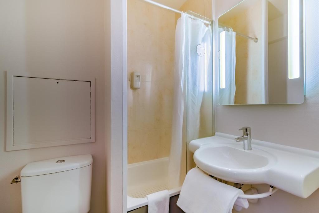 B&B HOTEL Marseille La Valentine - Resim 20