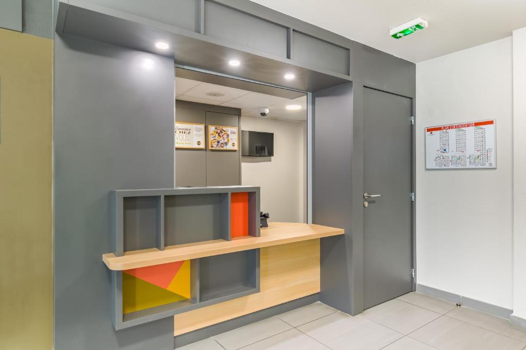 B&B HOTEL Marseille La Valentine - Resim 23