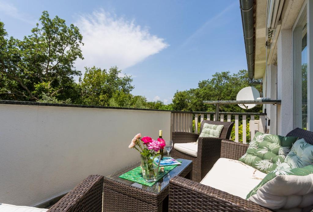 Balkón nebo terasa v ubytování Molnar Resort Villa Mimoza & Apartment Nea