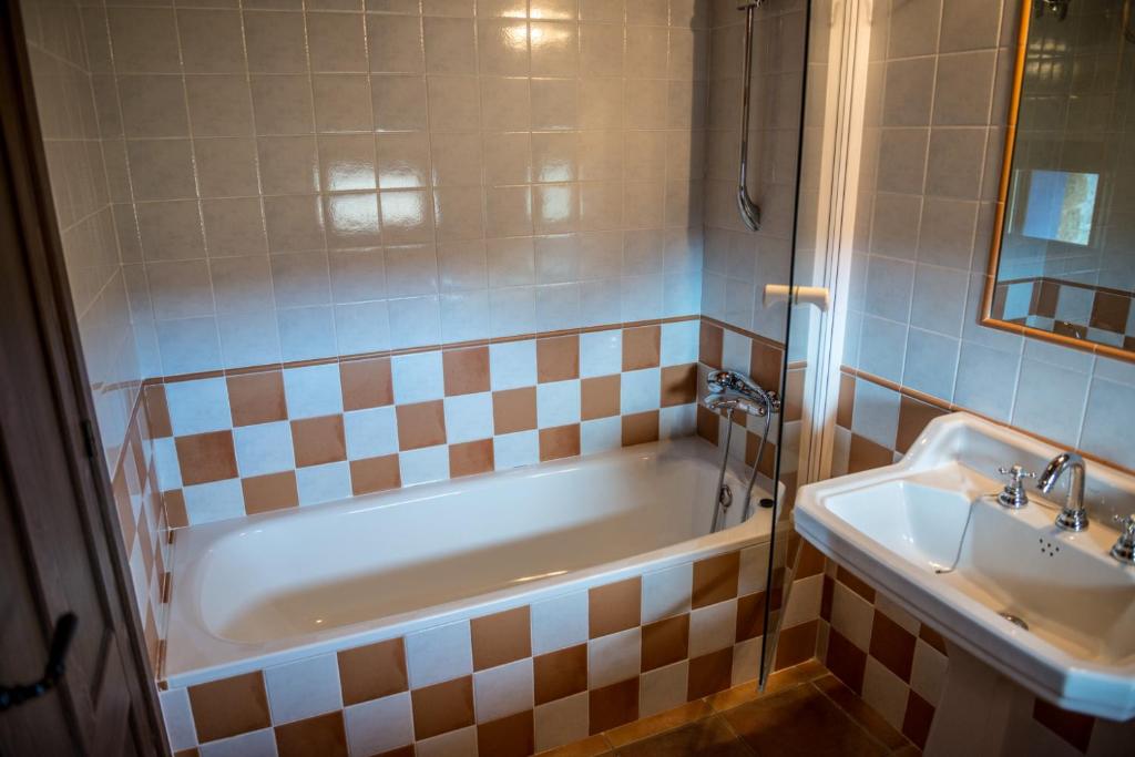 Koupelna v ubytování CASA BERNAT