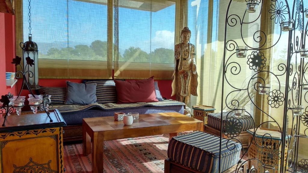 Posedenie v ubytovaní MAGNIFICO APARTAMENTO EN CALA LLOBETA