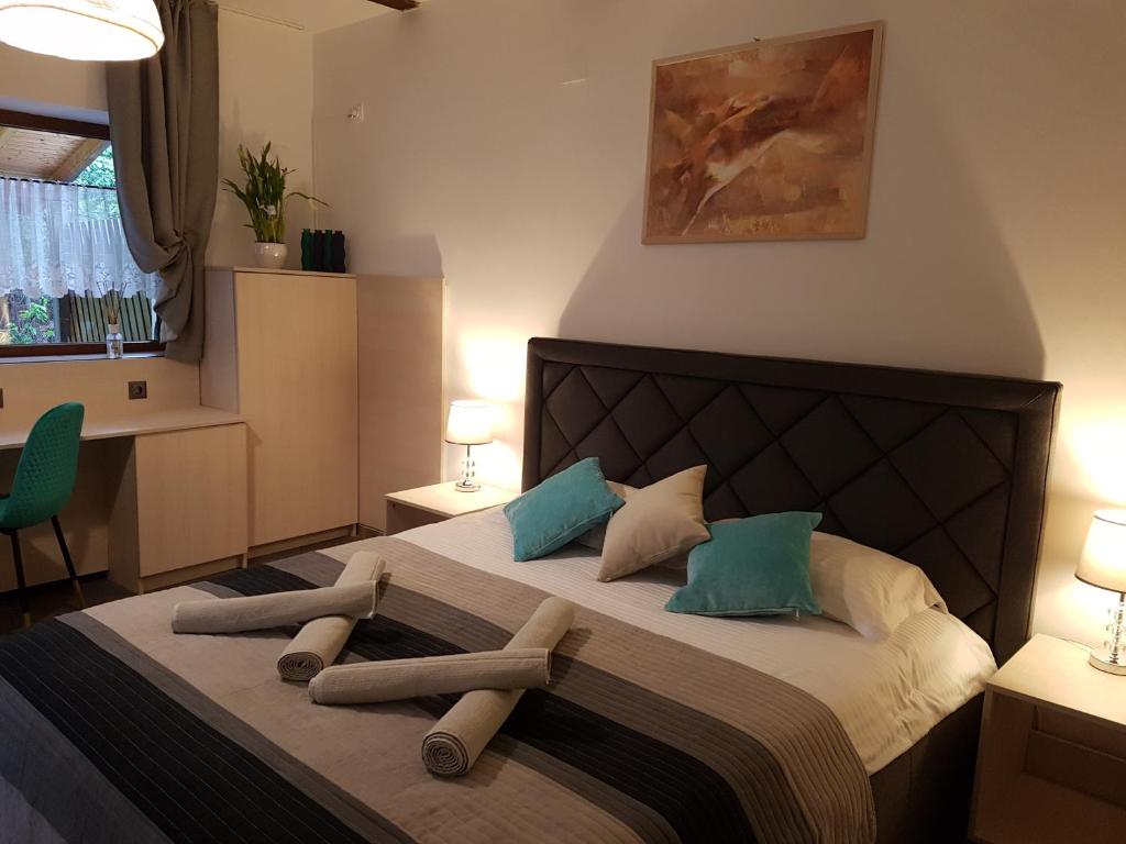 LA CASSA - Queen Room Met Uitzicht Op Het Zwembad