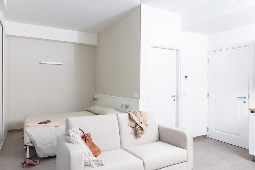Część wypoczynkowa w obiekcie Cirene Apartments Milano