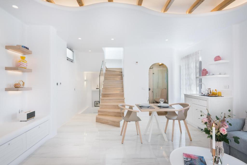 Posezení v ubytování Emfasis Luxury Villa