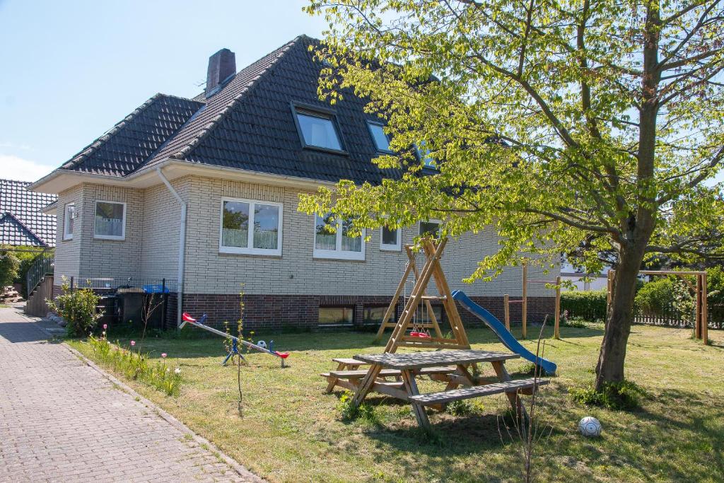Herní místnost nebo prostor pro děti v ubytování Ferienwohnung Dons