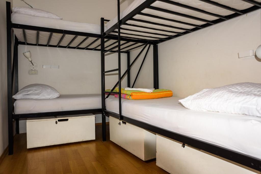 Postel nebo postele na pokoji v ubytování Hostel Alieti
