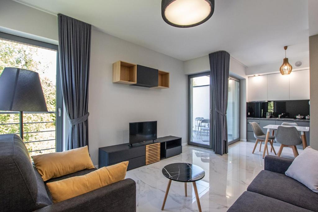 Apartamenty Szmaragdowa 10 - 16