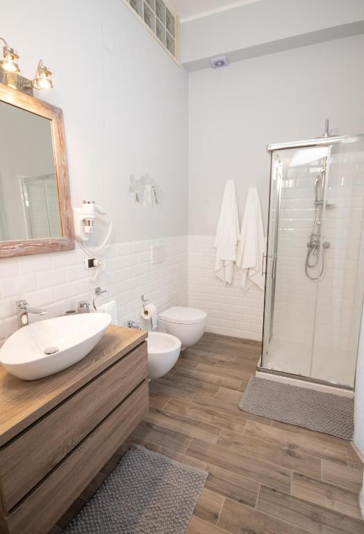 Rudiae Boutique - 14