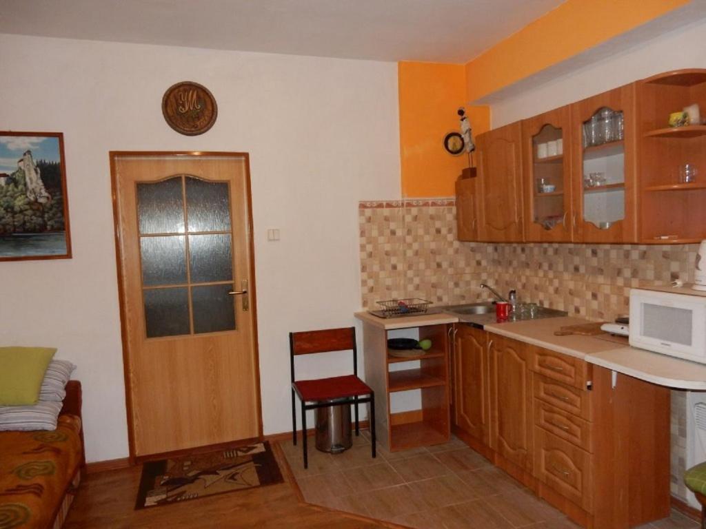 A kitchen or kitchenette at Penzión Bajo