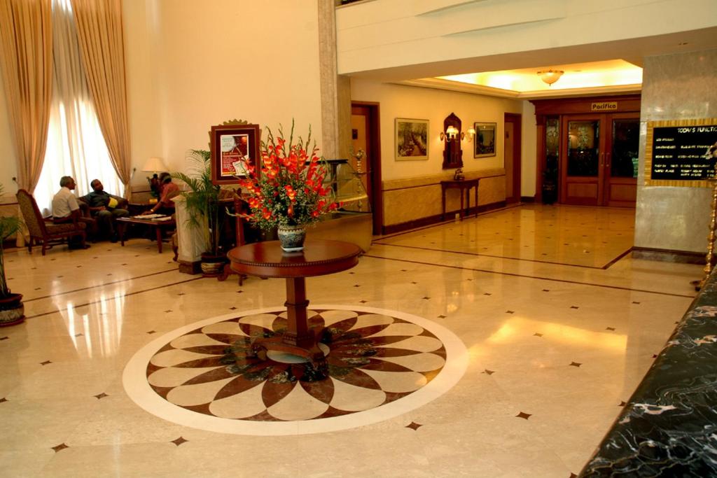 Vstupní hala nebo recepce v ubytování Beverly Hotel