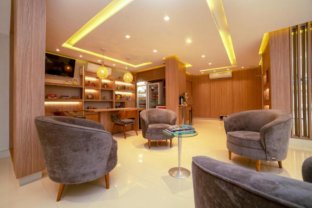  Hotel Porto Madeira
