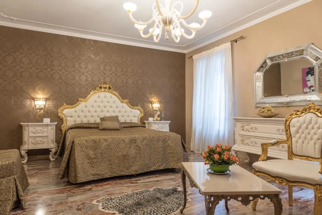 Ca' del Cinema B&B, Venice, Italy