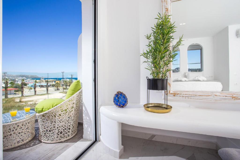 Balkón alebo terasa v ubytovaní Ammos Luxury Suites