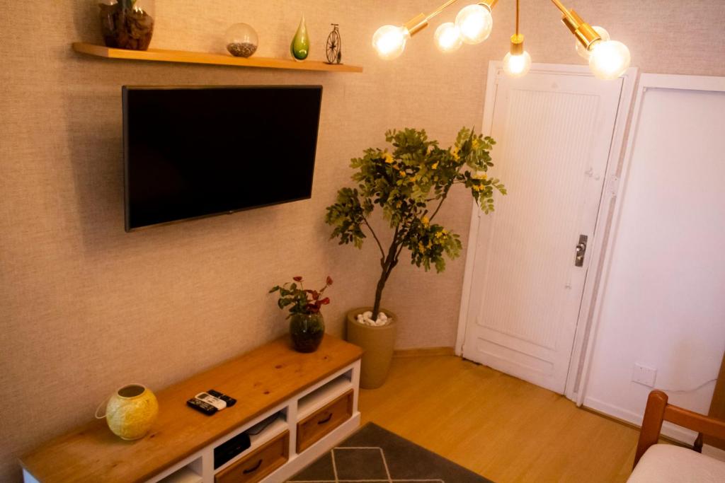  Quarto e sala em Ipanema perto da praia