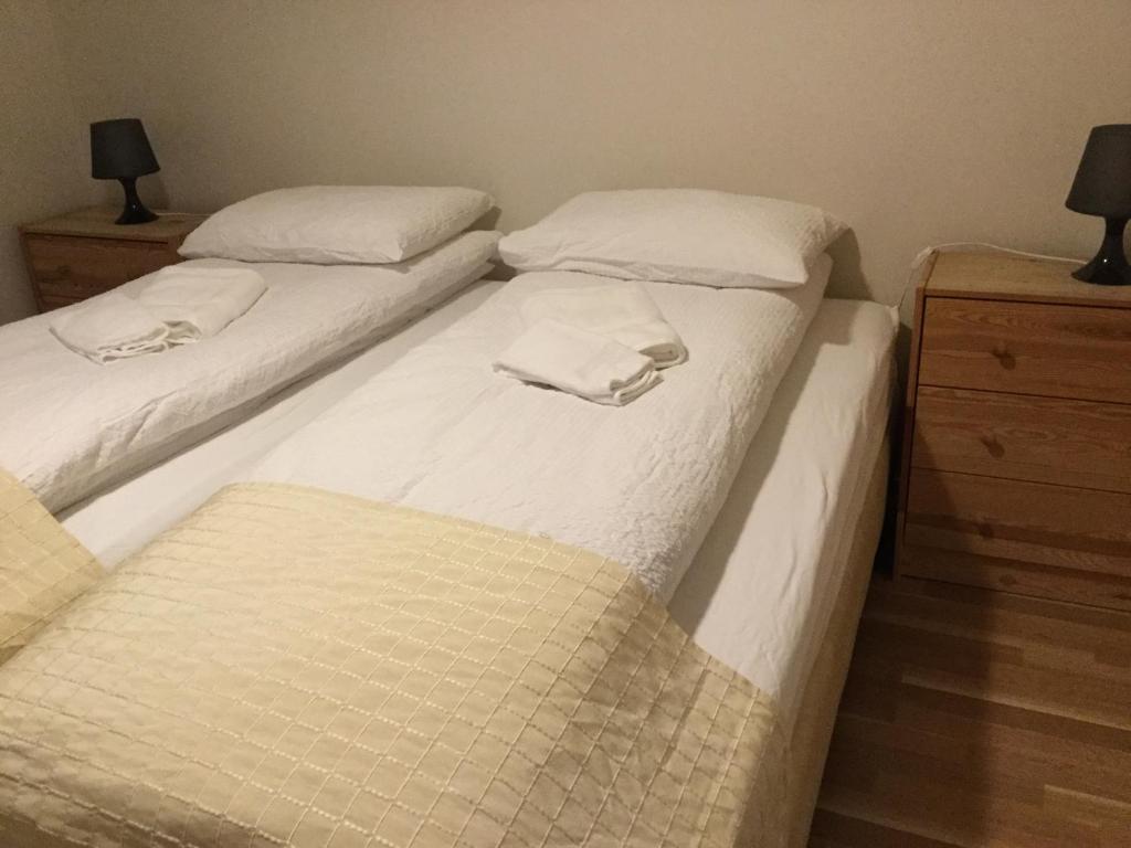 Postel nebo postele na pokoji v ubytování Guesthouse Stekkatún