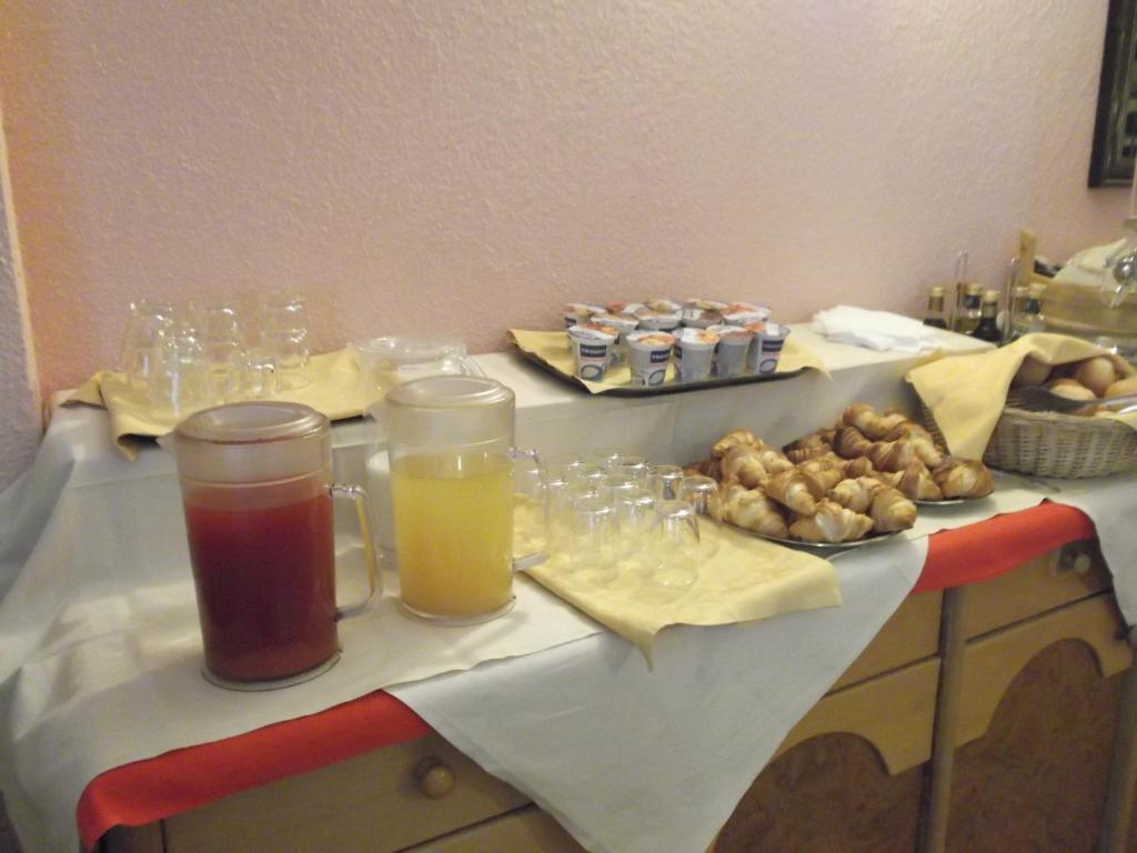 Jídlo v hotelu nebo okolí