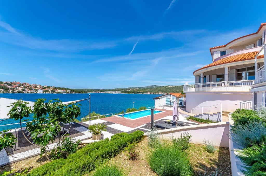 Naturlandskabet i nærheden af lejligheden